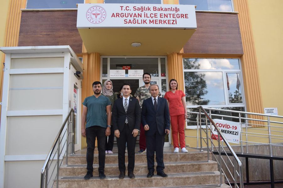 Kaymakamımız Sn Adem KARATAŞ ilçemiz Sağlık Ocağını ziyaret etti.